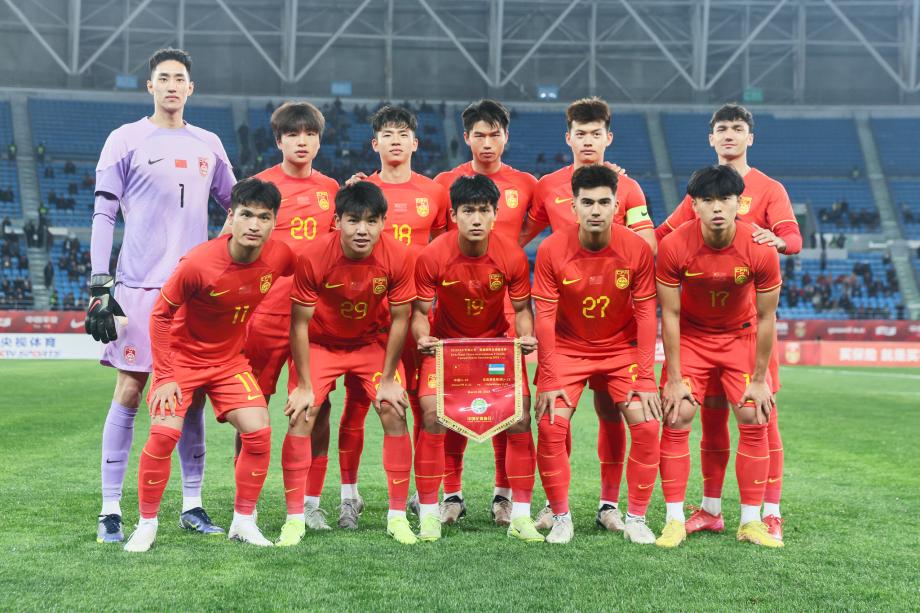 [图]国际足球邀请赛-U22国足0-0战平乌兹别克斯坦U22