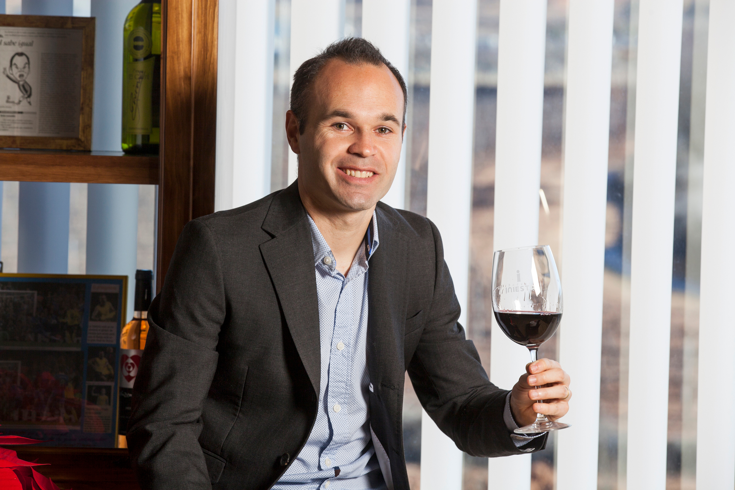 谷歌2025年度最热运动员 ❌布拉德利受伤伊萨克上 伊萨克受伤弗林蓬上 弗林蓬出血基耶萨上